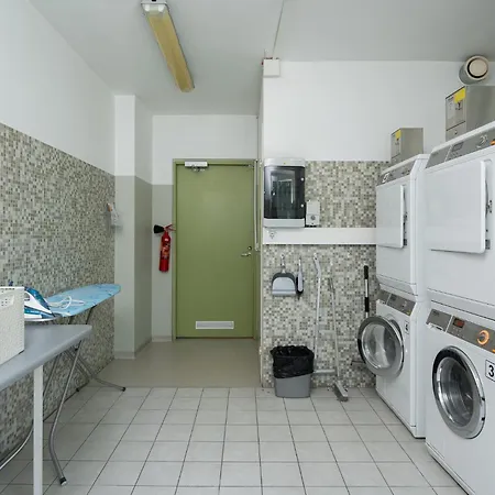 Apartment Pepleri 14 *